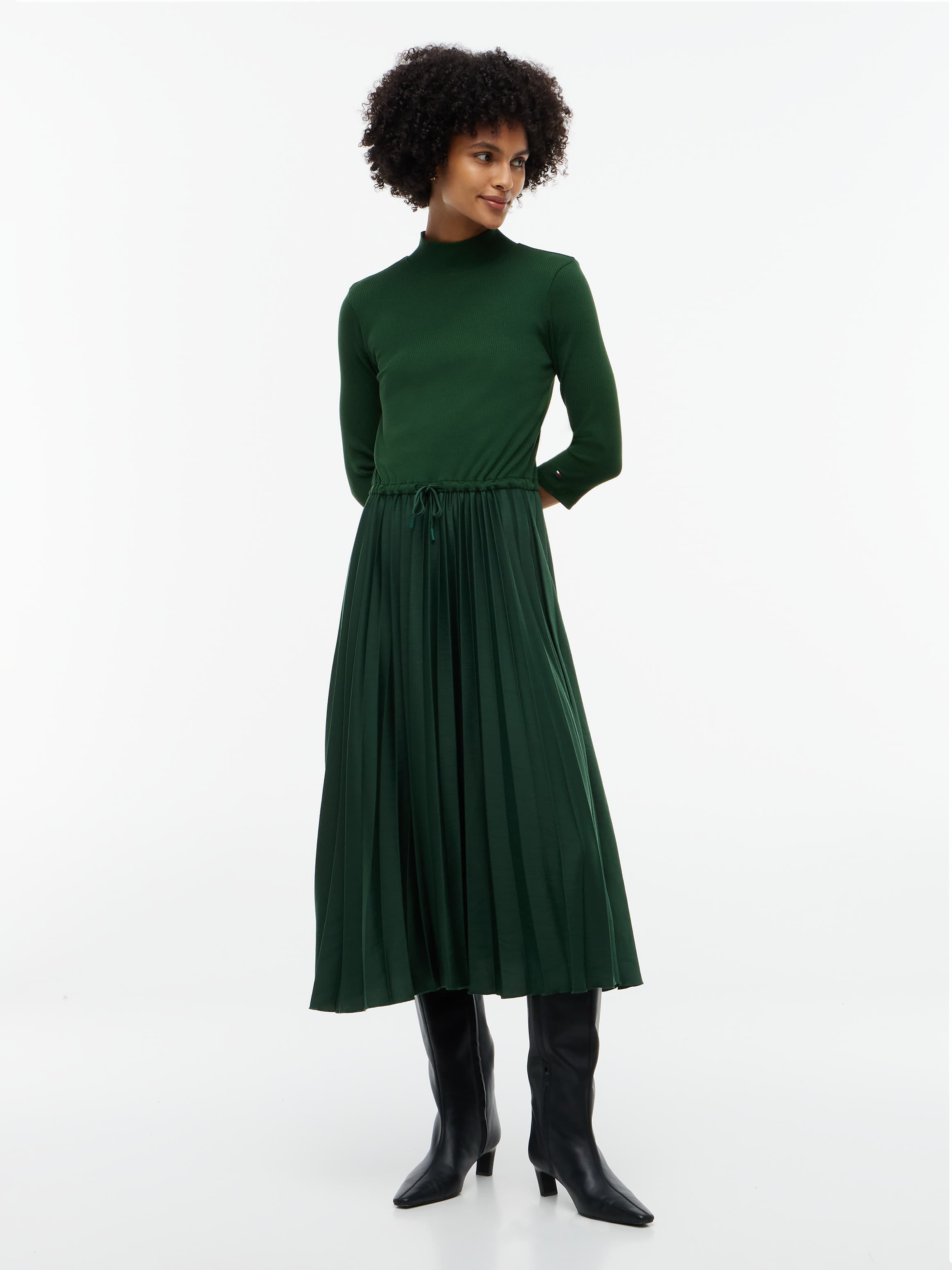 Ribbed Pleated Slim Midi Dress